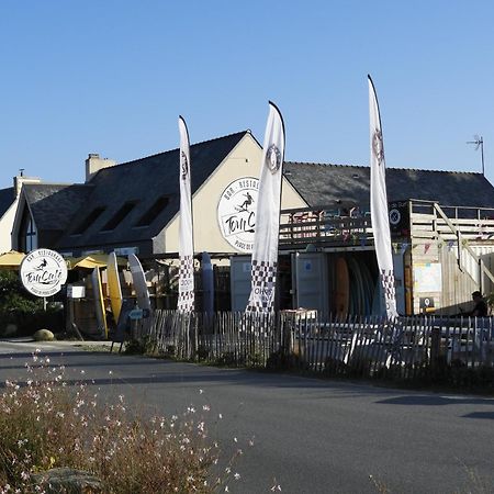 Bed and Breakfast Les Volets Bleus Saint-Guénolé Exterior foto